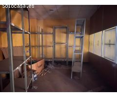 Local comercial en Alquiler en Llíria, Valencia