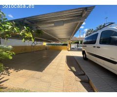GRAN CHALET EN URBANIZACION MARAVISA DE LA POBLA DE VALLBONA