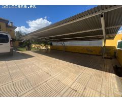 GRAN CHALET EN URBANIZACION MARAVISA DE LA POBLA DE VALLBONA