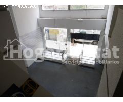 AMPLIO LOCAL COMERCIAL DE 3 ALTURAS JUNTO Mª AGUSTINA
