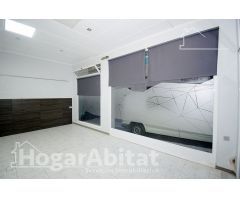 AMPLIO LOCAL COMERCIAL REFORMADO EN EL CENTRO