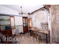 ¡HAZLO A TU GUSTO! CASA CON TERRAZA CERCA DE AYUNTAMIENTO