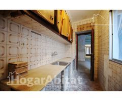 AMPLIA CASA CON TERRAZA ¡EL LUGAR IDEAL PARA CREAR LA CASA DE TUS SUEÑOS!