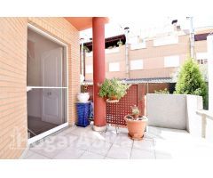 PRECIOSO ADOSADO SEMINUEVO CON AMPLIA TERRAZA Y GARAJE