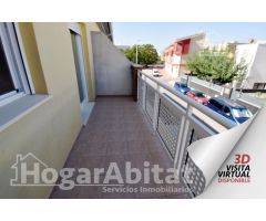 ADOSADO SEMINUEVO CON GARAJE Y TERRAZA