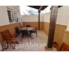 ADOSADO SEMINUEVO CON GARAJE Y TERRAZA