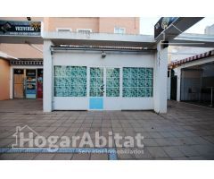 EXTERIOR CON TERRAZA JUNTO A LA PLAYA
