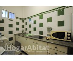 EXTERIOR CON TERRAZA JUNTO A LA PLAYA