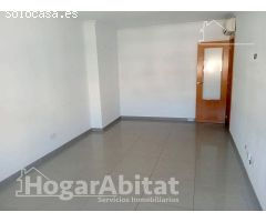 ¡ECONOMICO! SEMINUEVO CON TRASTERO
