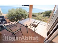 CHALET CON PISCINA, 3 TERRAZAS, GARAJE Y PARCELA CON PRECIOSAS VISTAS AL MAR