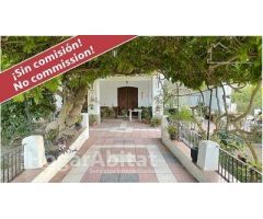 CHALET CON GARAJE, TERRAZA Y BARBACOA