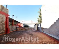 ¡GRAN  OPORTUNIDAD! CASA CON TERRAZA Y PATIO