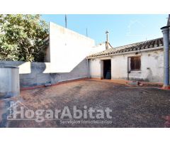¡GRAN  OPORTUNIDAD! CASA CON TERRAZA Y PATIO