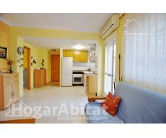 BONITO, ACOGEDOR Y EXTERIOR CON GARAJE Y TERRAZA CERCA DE LA PLAYA