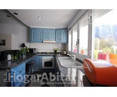 ADOSADO SEMINUEVO CON TERRAZA Y GARAJE