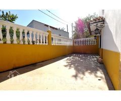 CHALET CON JARDÍN, TERRAZA, PISCINA Y GARAJE