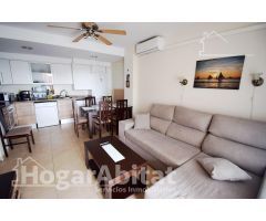 SEMINUEVO CON TERRAZA Y PISCINA CERCA DE LA PLAYA