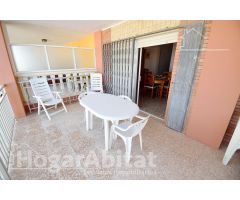EXTERIOR CON TERRAZA EN PRIMERA LÍNEA DE PLAYA