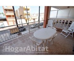 EXTERIOR CON TERRAZA EN PRIMERA LÍNEA DE PLAYA