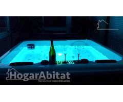 ESPECTACULAR CHALET CON PISCINA, JACUZZI, BARBACOA Y AMPLIAS TERRAZAS