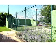 PRECIOSO ADOSADO EN RESIDENCIAL CON GARAJE, PISCINA, TERRAZA, Y TRASTERO