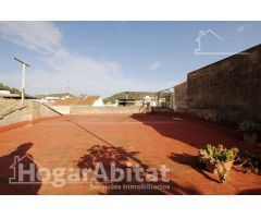 ¡GRAN OPORTUNIDAD DE INVERSIÓN! CASA PARA REFORMAR CON GRAN TERRAZA
