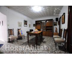 ¡GRAN OPORTUNIDAD DE INVERSIÓN! CASA PARA REFORMAR CON GRAN TERRAZA