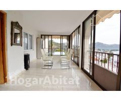 PRECIOSO CHALET CON PISCINA, TERRAZA , BARBACOA Y PARKING CON VISTAS DESPEJADAS