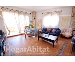 CHALET TOTALMENTE REFORMADO CON PISCINA, GARAJE Y GRAN TERRAZA