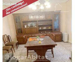 AMPLIO ADOSADO CON TERRAZA CERCA DE LA AV DE JOAN BENEITO BERNACER