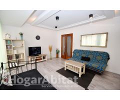 REFORMADO, BONITO Y EXTERIOR CON BALCÓN EN EL CENTRO
