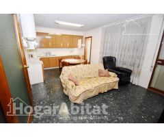 AMPLIO Y EXTERIOR CON GRAN TERRAZA Y BALCÓN, EN EL CENTRO