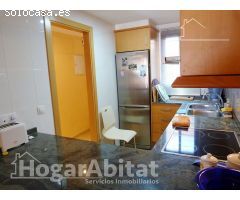 ¡Al lado mismo de la playa! Seminuevo con piscina, terraza y garaje