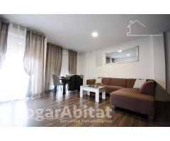 PRECIOSO Y REFORMADO ADOSADO CON GARAJE Y TERRAZA, EN EL CENTRO