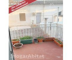 AMPLIO ADOSADO CON TERRAZA CERCA DE LA AV DE JOAN BENEITO BERNACER