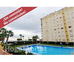 ¡PRIMERA LÍNEA DE PLAYA! BONITO Y EXTERIOR EN RESIDENCIAL CON GARAJE Y TERRAZA