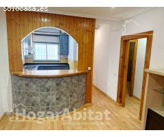 EXTERIOR CON PISCINA Y PARKING