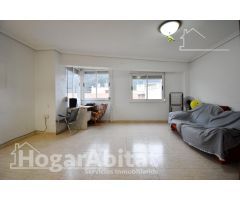 EXTERIOR CON TRASTERO Y ASCENOR