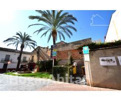 ¡EXCELENTE UBICACIÓN! CASA PARA REFORMAR CON TERRAZA Y BARBACOA