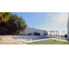 ¡VISTAS DESPEJADAS! CHALET CON PISCINA, GARAJE, TERRAZA Y BARBACOA