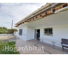 ¡CERCA DE LA PLAYA! GRAN CHALET CON TERRAZA, JARDÍN Y GARAJE
