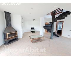 ¡CERCA DE LA PLAYA! GRAN CHALET CON TERRAZA, JARDÍN Y GARAJE