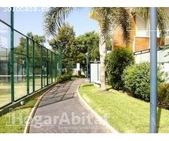 ¡RESIDENCIAL DE LUJO! ACOGEDOR Y LUMINOSO CON TERRAZA, FRENTE AL MAR!