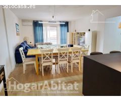 ¡PRIMERA LÍNEA DE PLAYA! AMPLIO Y EXTERIOR EN RESIDENCIAL CON GARAJE Y PISCINA