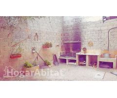 AMPLIA CASA LUMINOSA CON GARAJE, DOS TERRAZAS Y TRASTERO, EN EL CENTRO