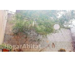 AMPLIA CASA LUMINOSA CON GARAJE, DOS TERRAZAS Y TRASTERO, EN EL CENTRO