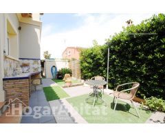 ¡VILLA ESPECTACULAR! AMPLIA CON PISCINA PRIVADA, GARAJE Y GRAN TERRAZA