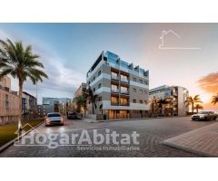 ¡2ª LINEA DE LA PLAYA! A ESTRENAR CON PISCINA Y GARAJE