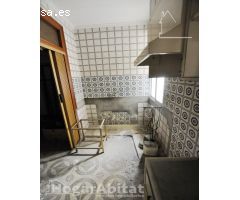 ¡OPORTUNIDAD DE INVERSIÓN! CASA PARA REFORMAR CON GARAJE, EN EL CENTRO