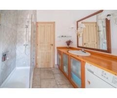 Chalet en Venta en Echarren de Guirguillano, Navarra